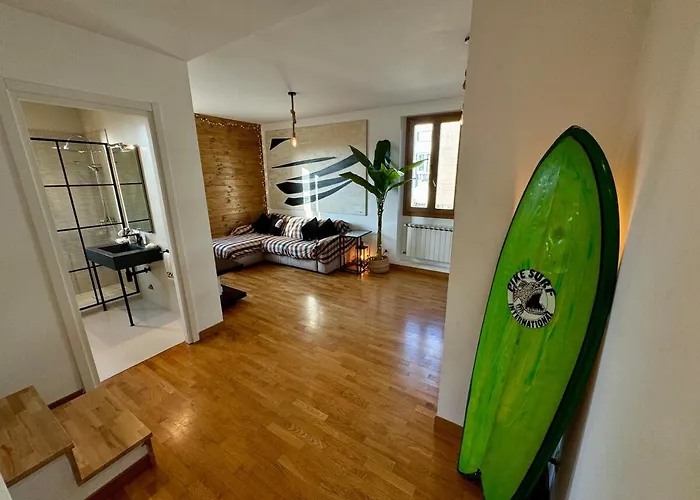 Matteo's In Apartment *